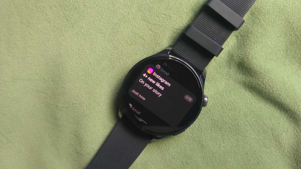 Phần mềm Wear OS 6.0 tích hợp trí tuệ nhân tạo Gemini AI